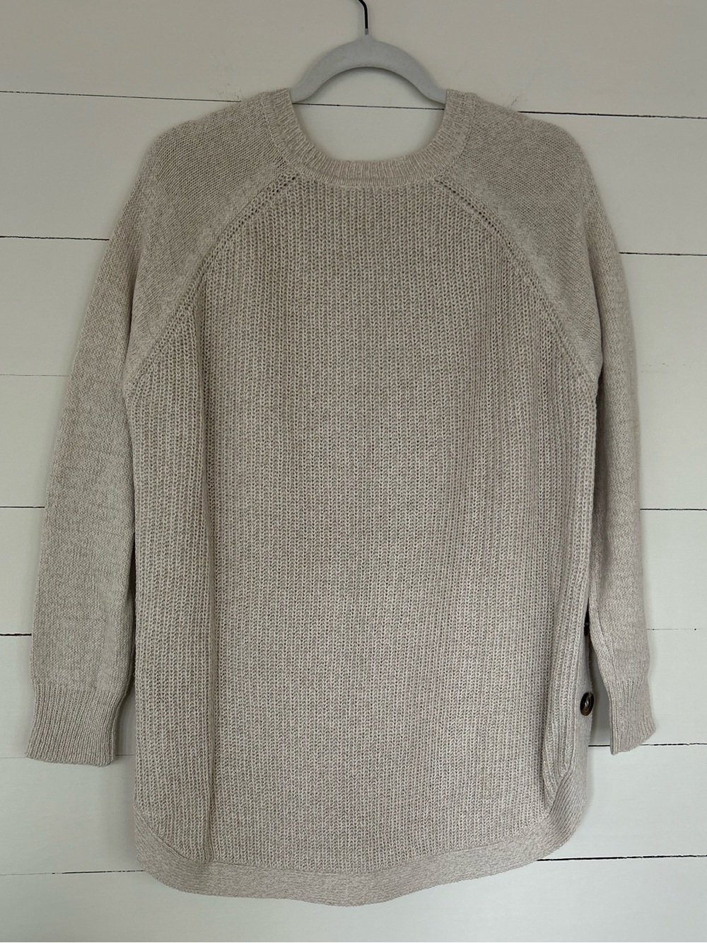 RD Style Cream Knit Scoop-Neck Button Side Sweater. Size XL - Picture 2 of 4